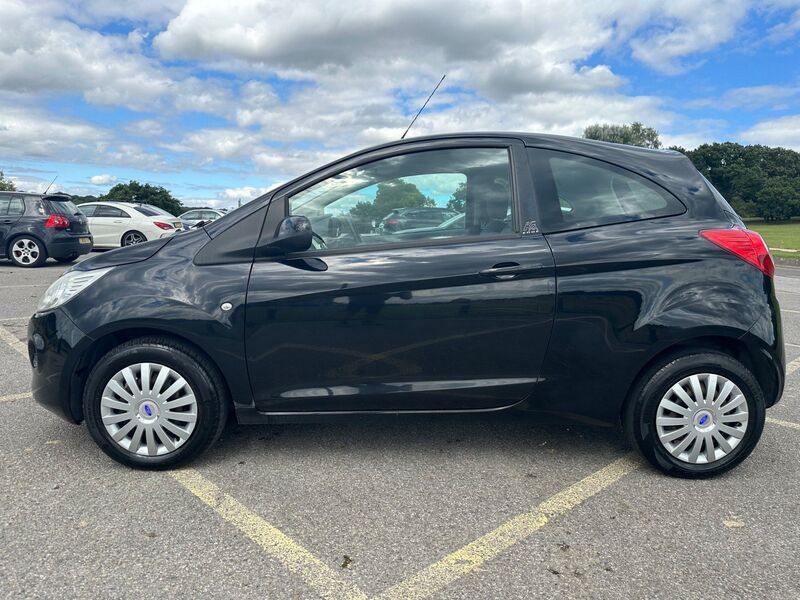 FORD KA