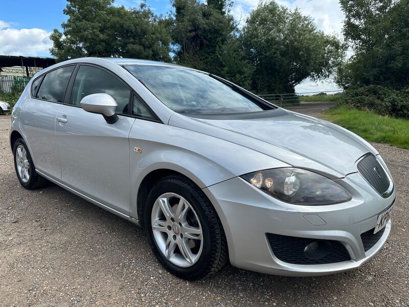 View SEAT LEON 1.6 TDI Ecomotive CR SE Copa Euro 5 (s/s) 5dr