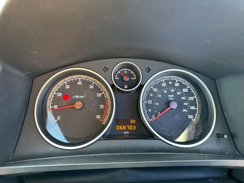 VAUXHALL ZAFIRA