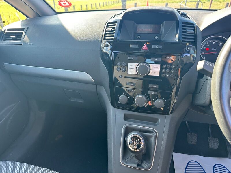 VAUXHALL ZAFIRA