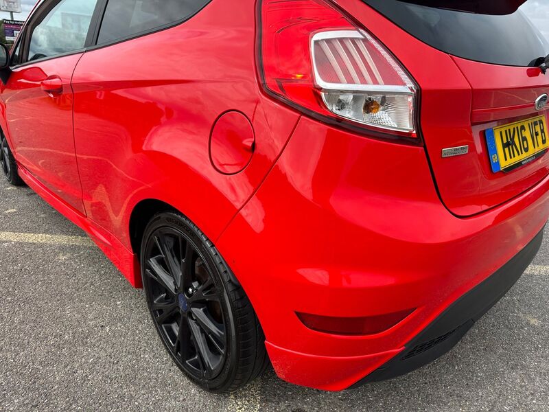 FORD FIESTA