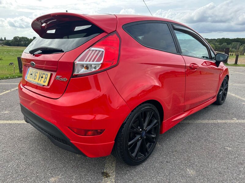 FORD FIESTA