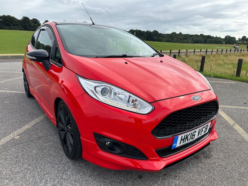 View FORD FIESTA 1.0T EcoBoost Zetec S Euro 6 (s/s) 3dr