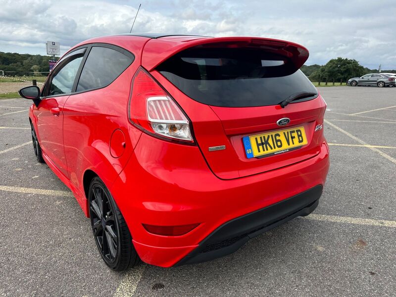 FORD FIESTA