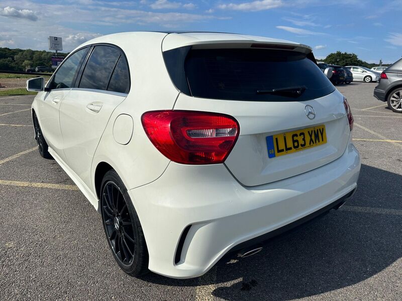MERCEDES-BENZ A CLASS