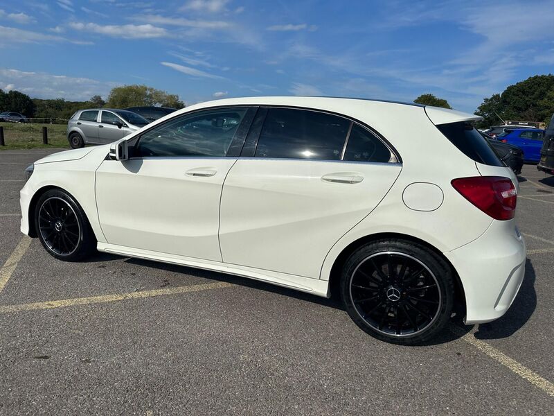 MERCEDES-BENZ A CLASS