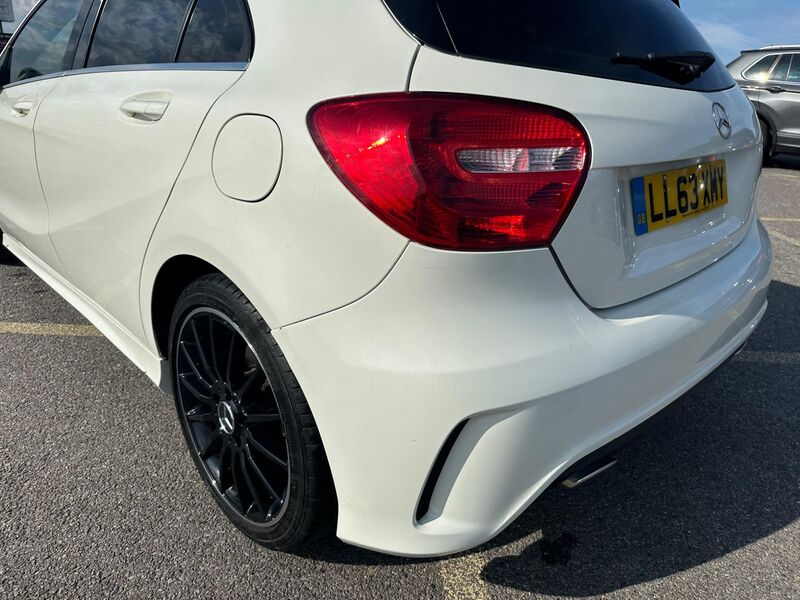 MERCEDES-BENZ A CLASS