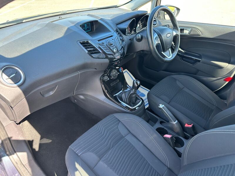FORD FIESTA