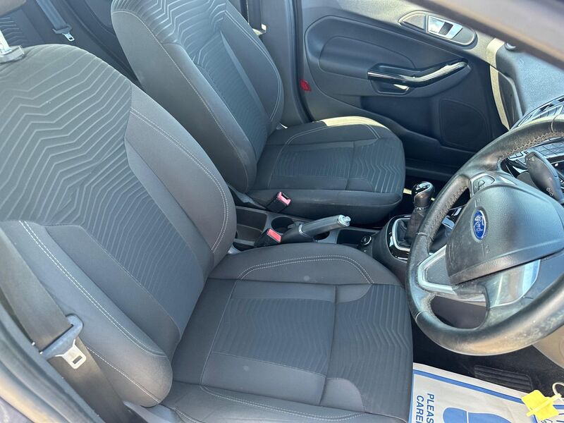 FORD FIESTA