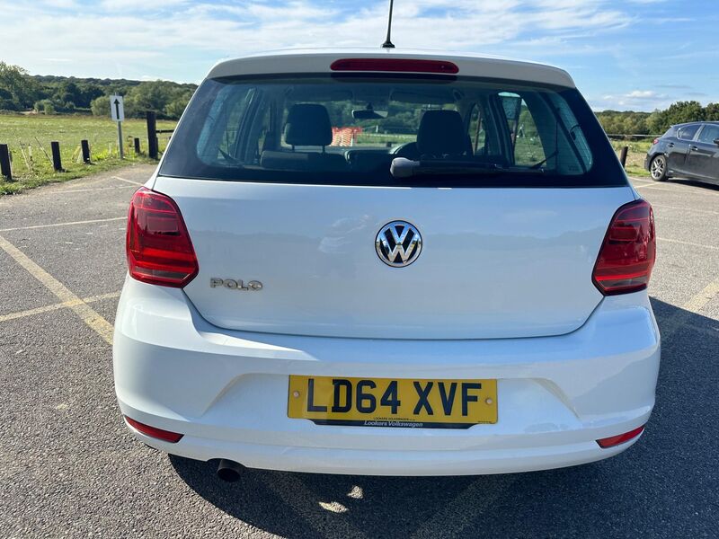 VOLKSWAGEN POLO