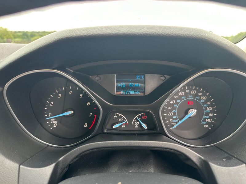 FORD FOCUS