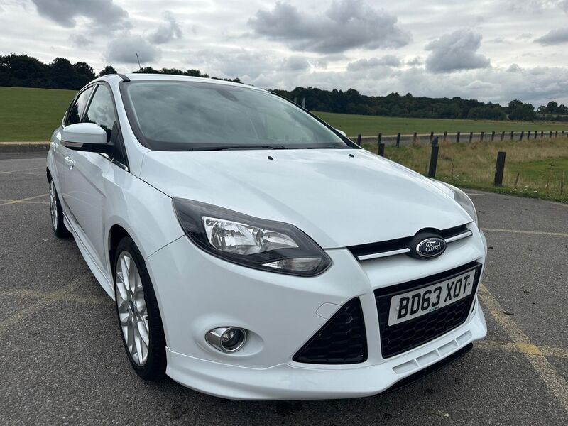 View FORD FOCUS 1.0T EcoBoost Zetec S Euro 5 (s/s) 5dr