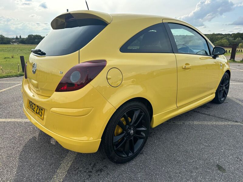 VAUXHALL CORSA
