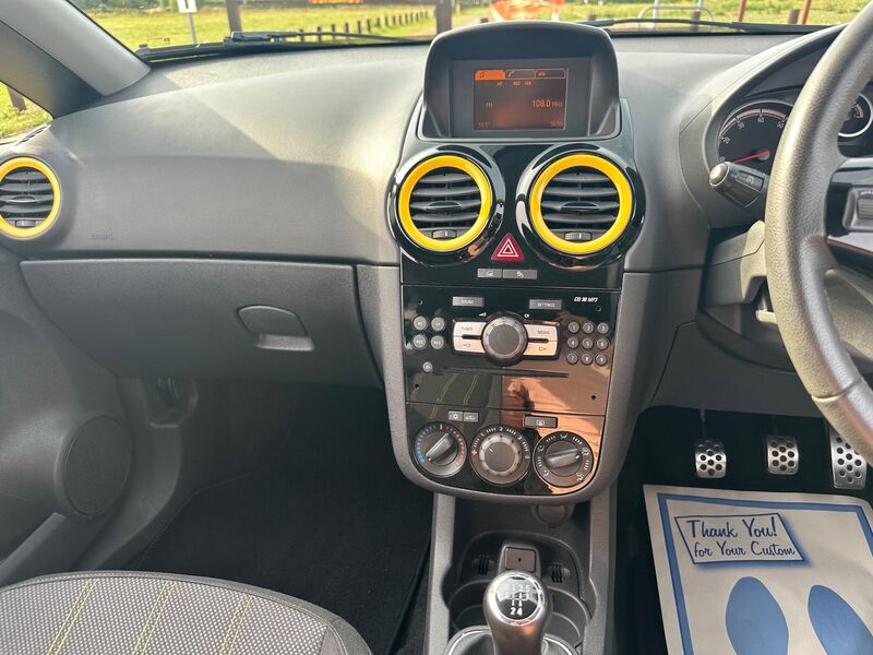 VAUXHALL CORSA