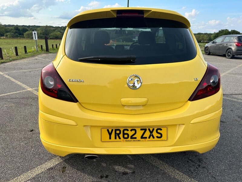 VAUXHALL CORSA