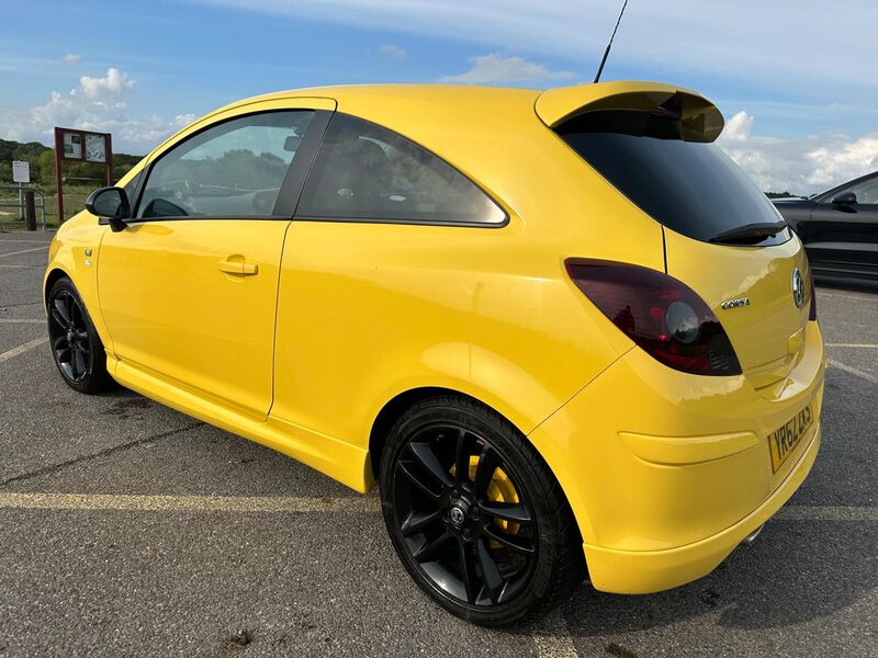VAUXHALL CORSA