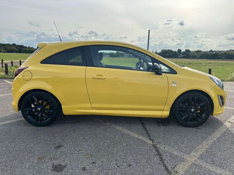VAUXHALL CORSA