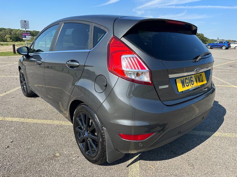 FORD FIESTA