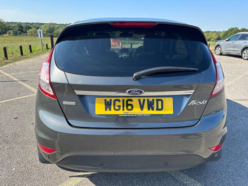 FORD FIESTA