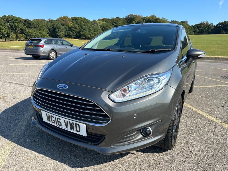 FORD FIESTA