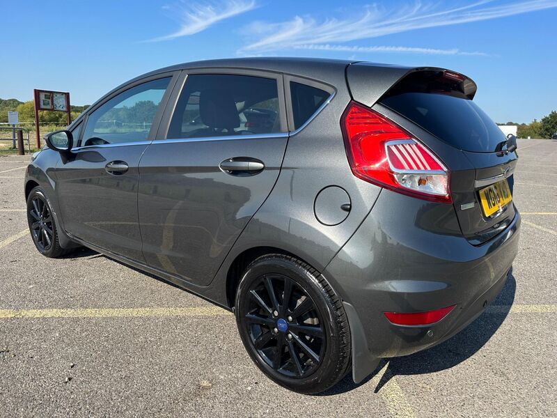 FORD FIESTA