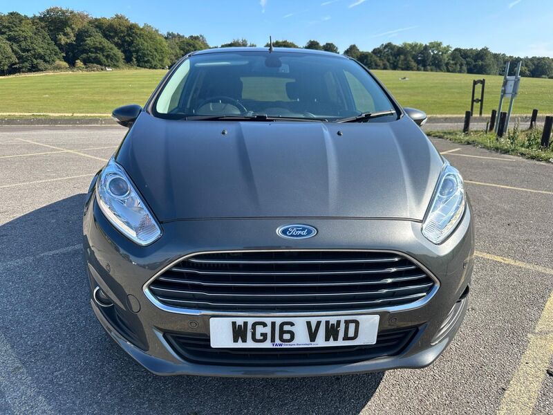 FORD FIESTA