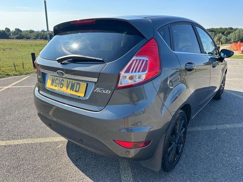 FORD FIESTA