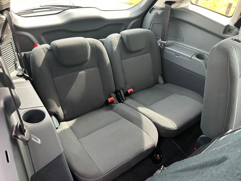 FORD GRAND C-MAX