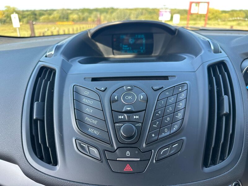 FORD KUGA
