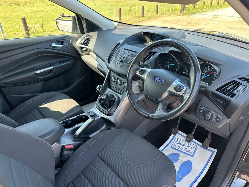 FORD KUGA