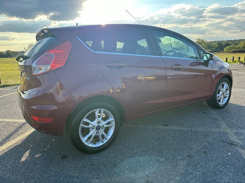 FORD FIESTA
