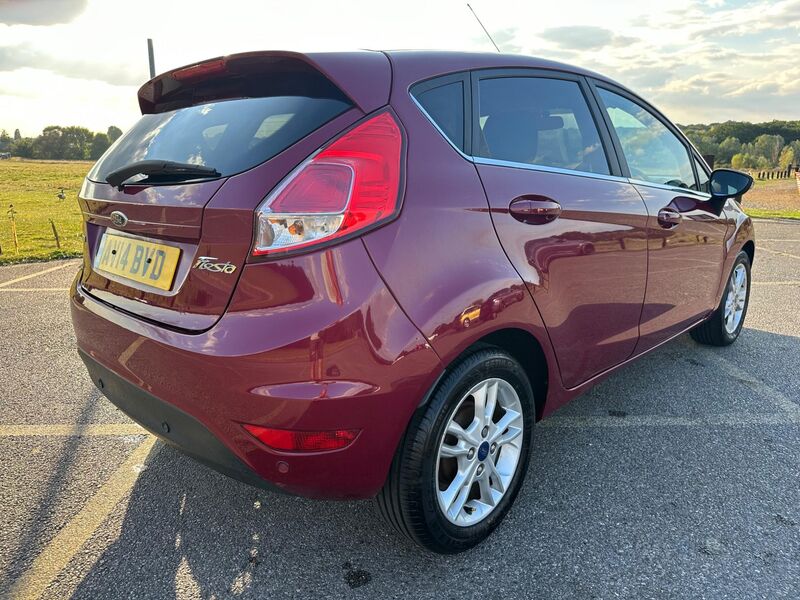 FORD FIESTA