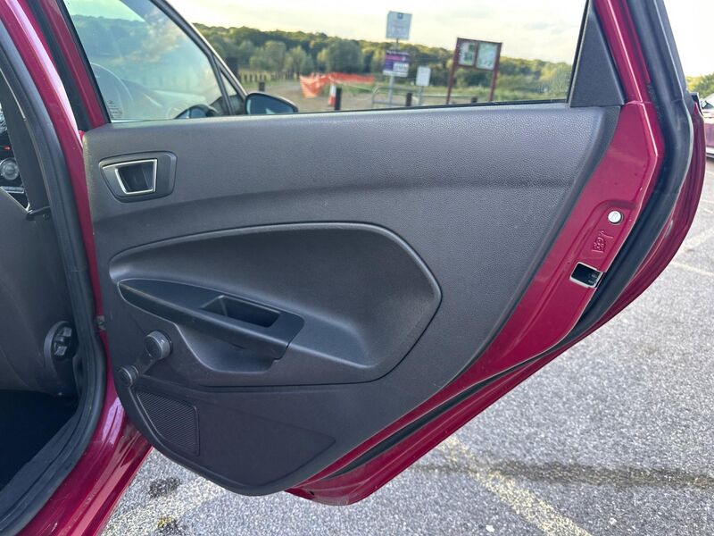 FORD FIESTA