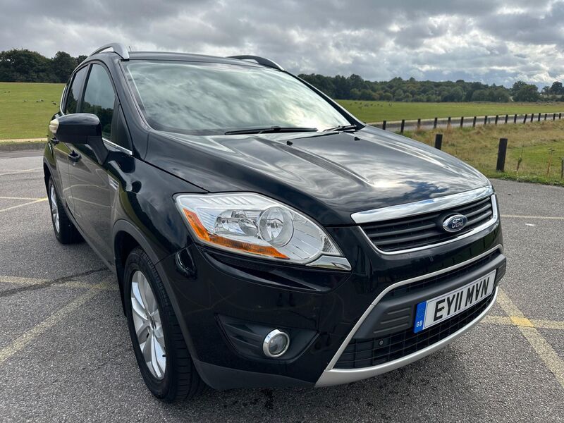 View FORD KUGA 2.0 TDCi Zetec 2WD Euro 5 5dr