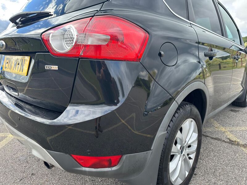 FORD KUGA