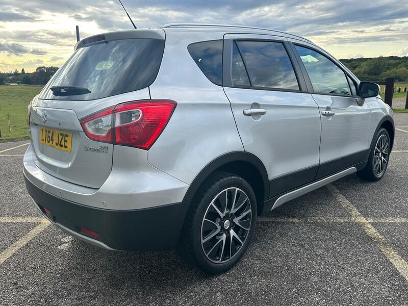 SUZUKI SX4 S-CROSS
