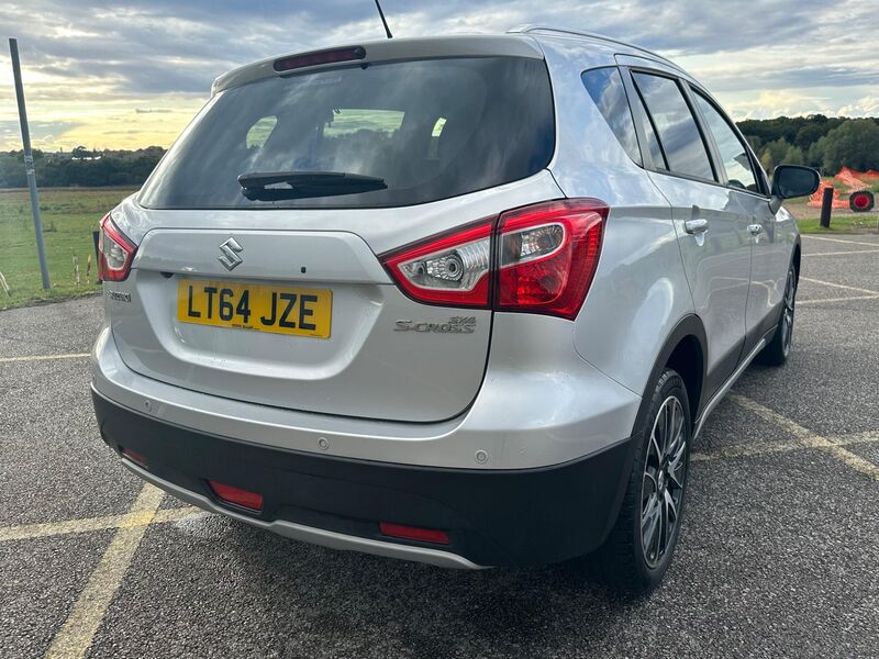 SUZUKI SX4 S-CROSS