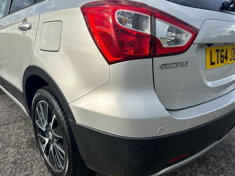 SUZUKI SX4 S-CROSS