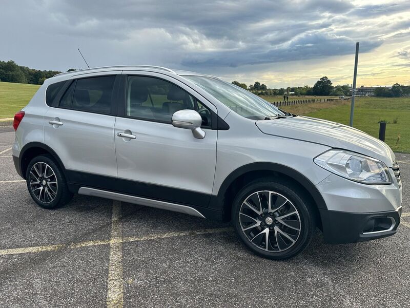 SUZUKI SX4 S-CROSS