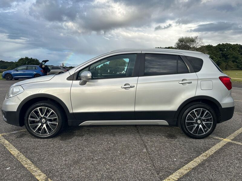 SUZUKI SX4 S-CROSS