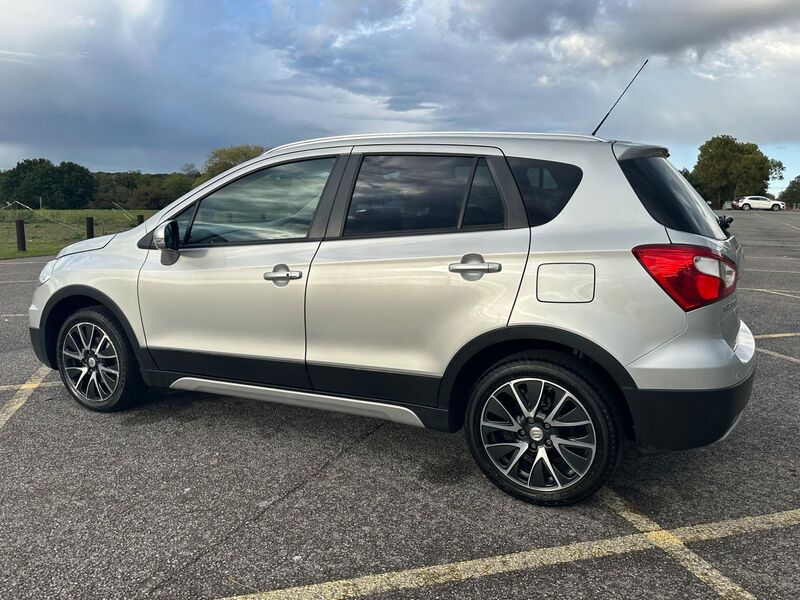 SUZUKI SX4 S-CROSS